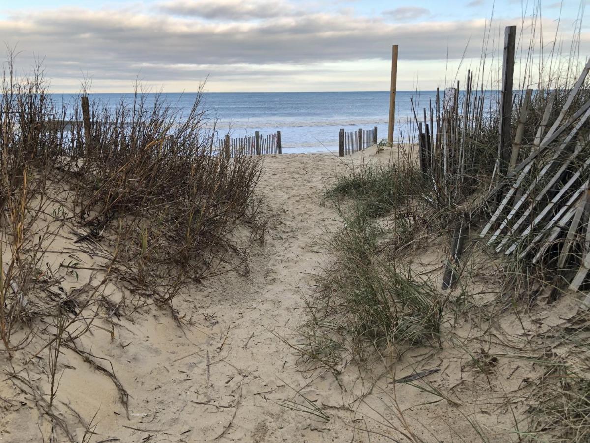 The Pirates' Retreat Cottage Kitty Hawk Exteriör bild
